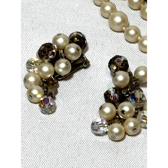 Vintage Faux Pearl & Diamond long beaded loop necklace & Clip on earrings Classy - Picture 4 of 8